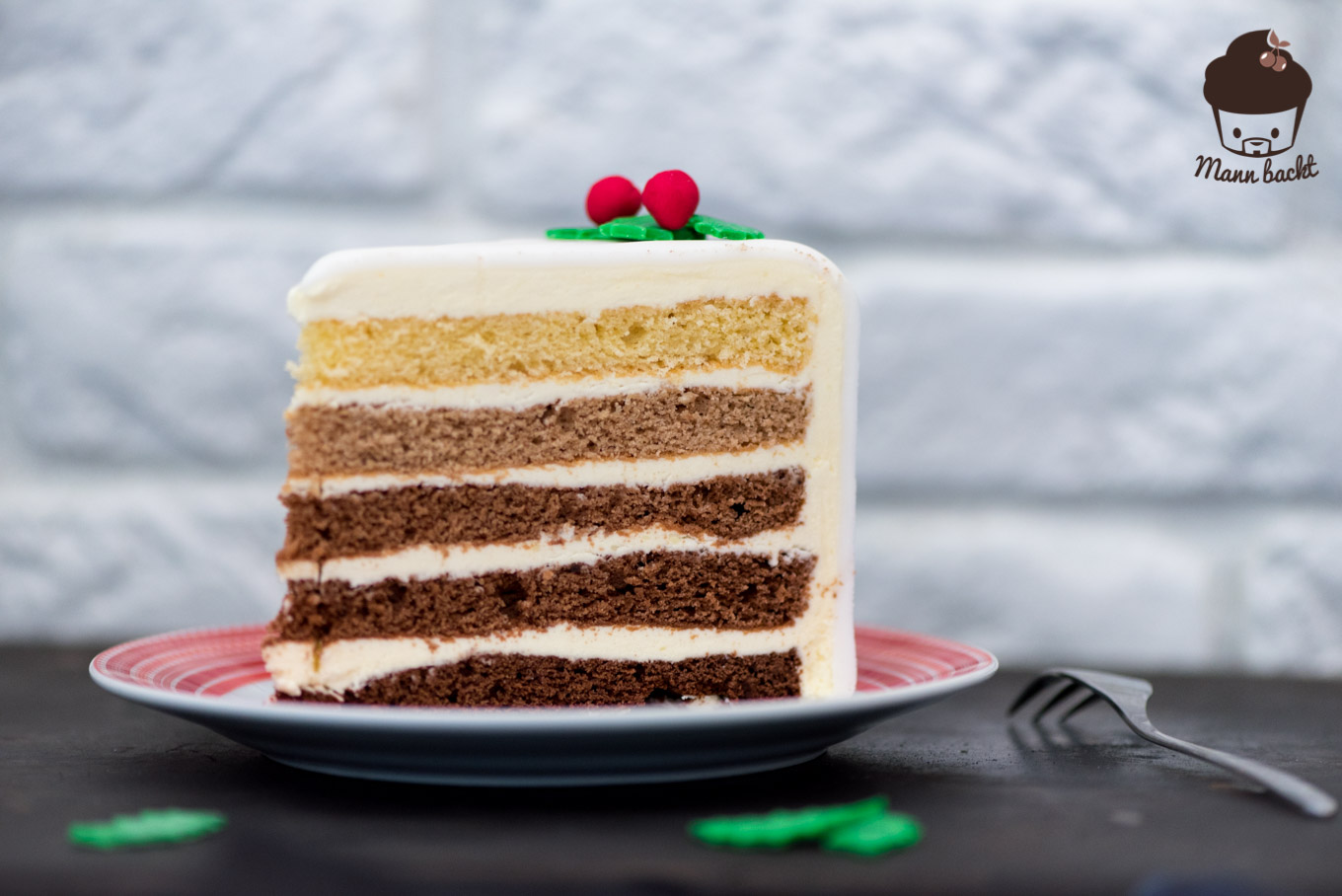 weihnachtlicher-ombre-cake-mann-backt-marian-moschen-3-von-4