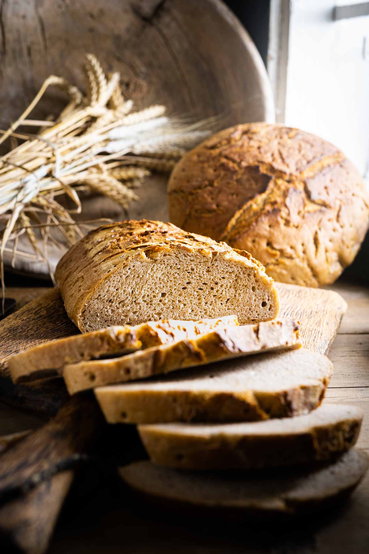 Tiroler Bauernbrot - Rezept für Sauerteig-Mischbrot - Mann backt